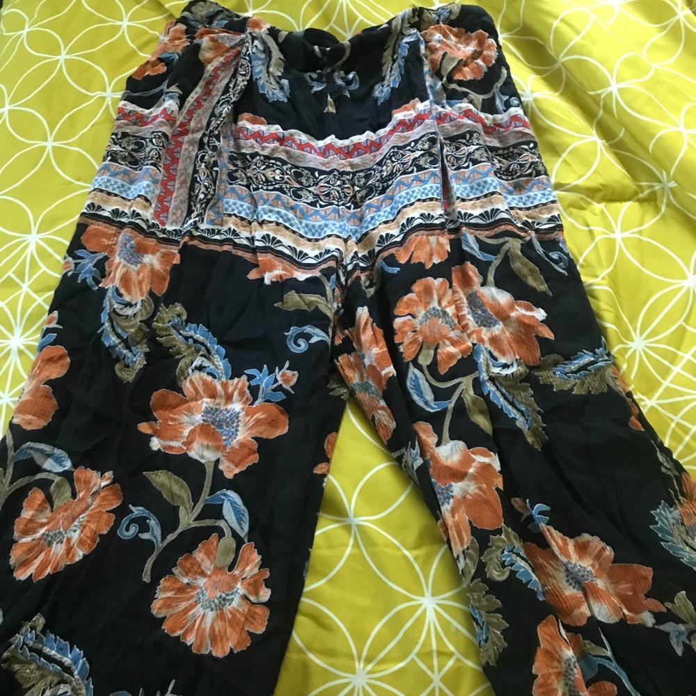 Flowered pants